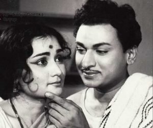 Lyrics of the Kannada Song Haadonda Haaduve from the movie Naandi